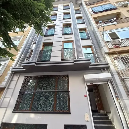 Fatih Etage 0 アパート *